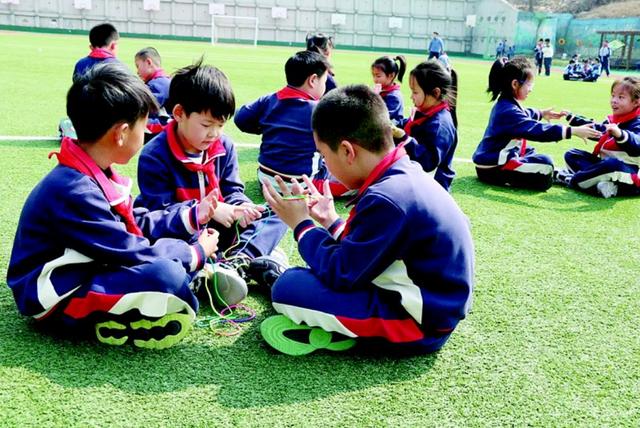 小学体育游戏(小学体育游戏大全集) 小学体育游戏(小学体育游戏大全集)